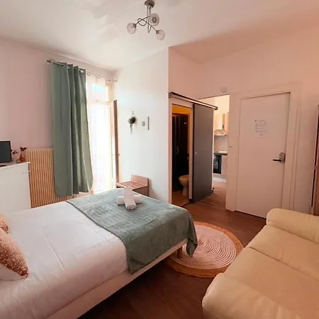 Superbe Studio Meuble 3 Etoiles Vichy Exterior foto