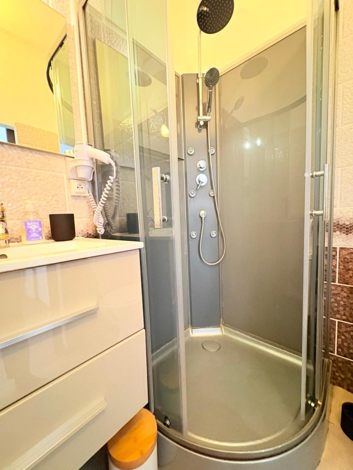 Superbe Meuble 3 Etoiles * Vichy
